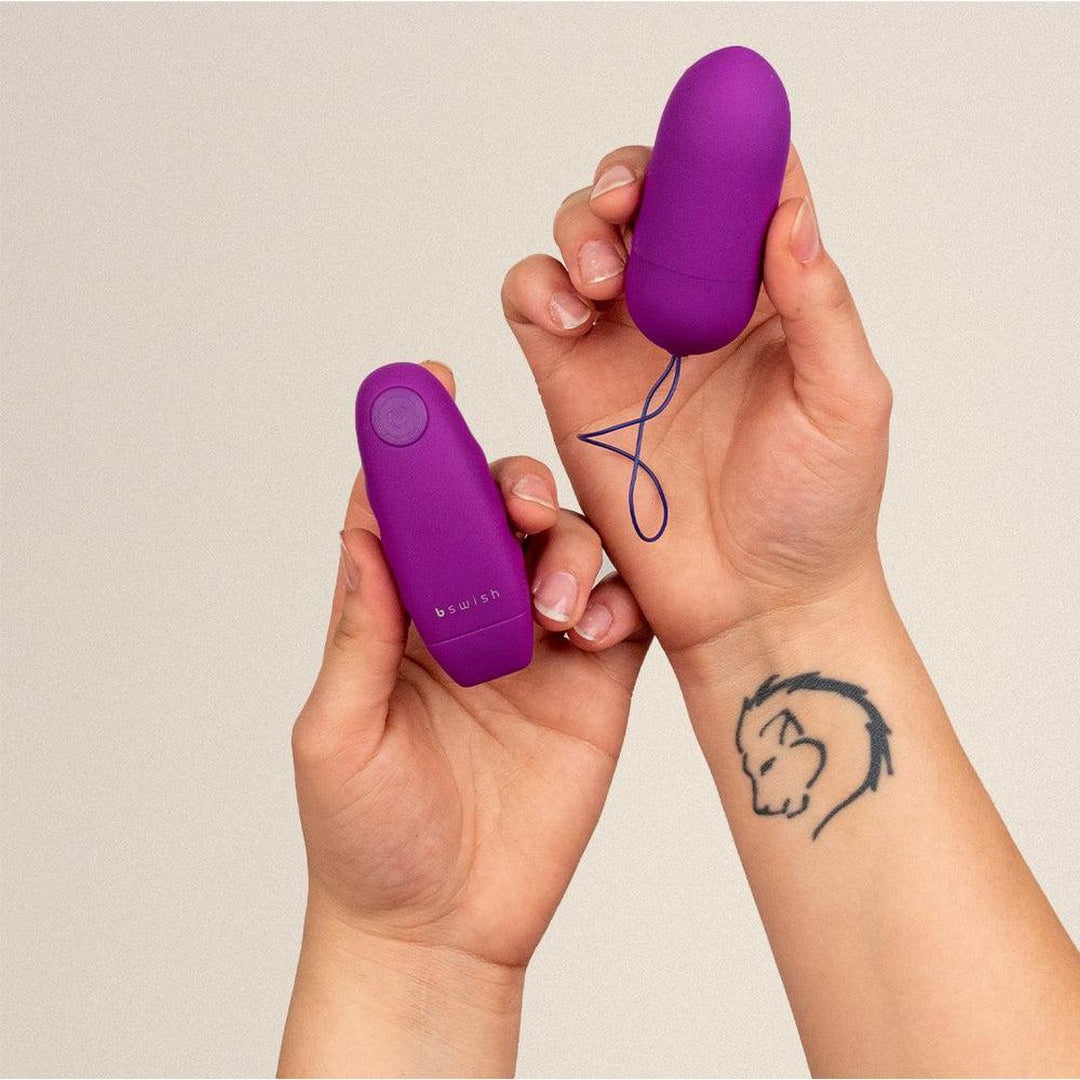 Bnaughty Classic Unleashed Wireless Remove Bullet Vibrator